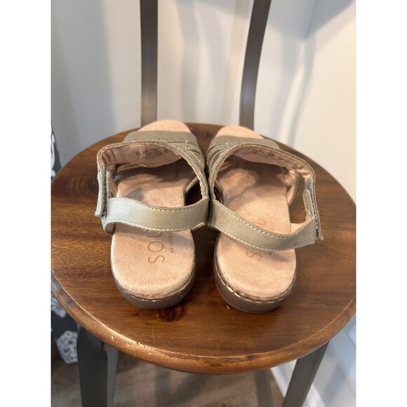 SOUL Naturalizer Beacon Women Studded Tan Beige Sandals Soft  Supportive Size 8 - Picture 5 of 5